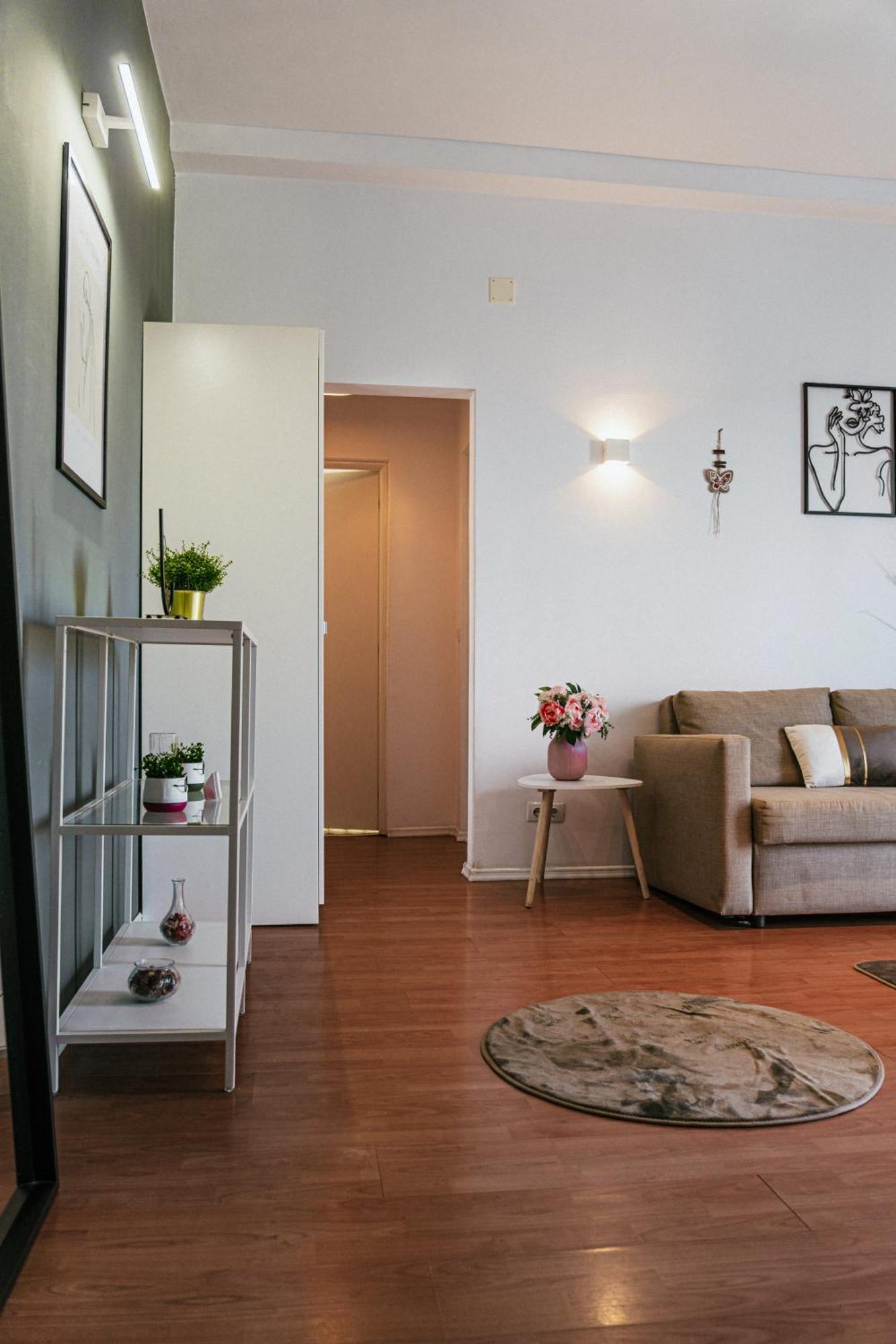 Hacienda Coltea - Cozy Old Town Apartaments Bucharest Exterior photo